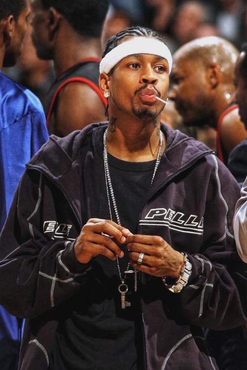 马塞利诺：黄潜纸面实力比帕福斯强，但这并不能保证球队赢球（马塞利诺：黄潜纸面占优于帕福斯，但胜利并非板上钉钉）