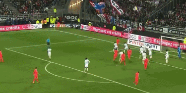 英超战报：哈钦森助攻，热苏斯头球制胜，森林1-0客胜狼队（英超战况：哈钦森助攻，热苏斯头槌一锤定音，森林客场1-0击败狼队）