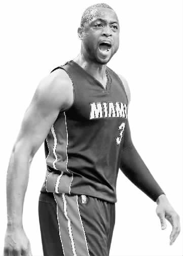 日职战报：桑塔纳等4人破门，浦和红钻4-0大胜川崎前锋（日职联快讯：浦和红钻4-0零封川崎前锋，桑塔纳领衔四人建功）