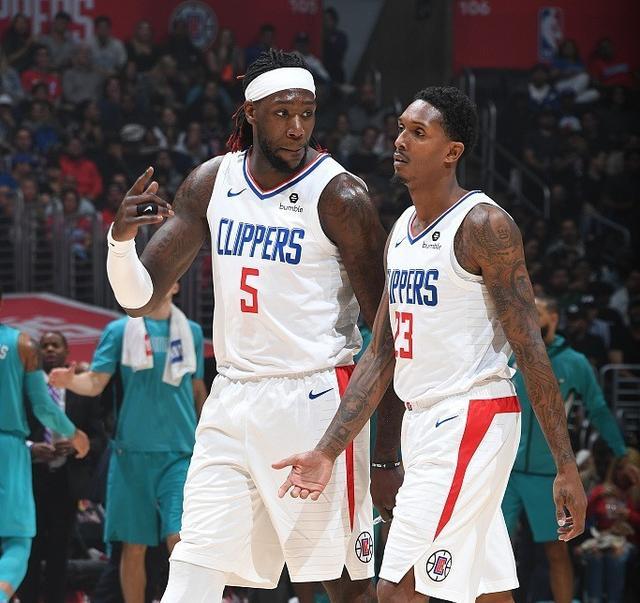 记者：孔蒂和那不勒斯的关系依然紧张，后者已经接触莫塔（记者称孔蒂与那不勒斯关系仍紧张，球队已接洽莫塔）