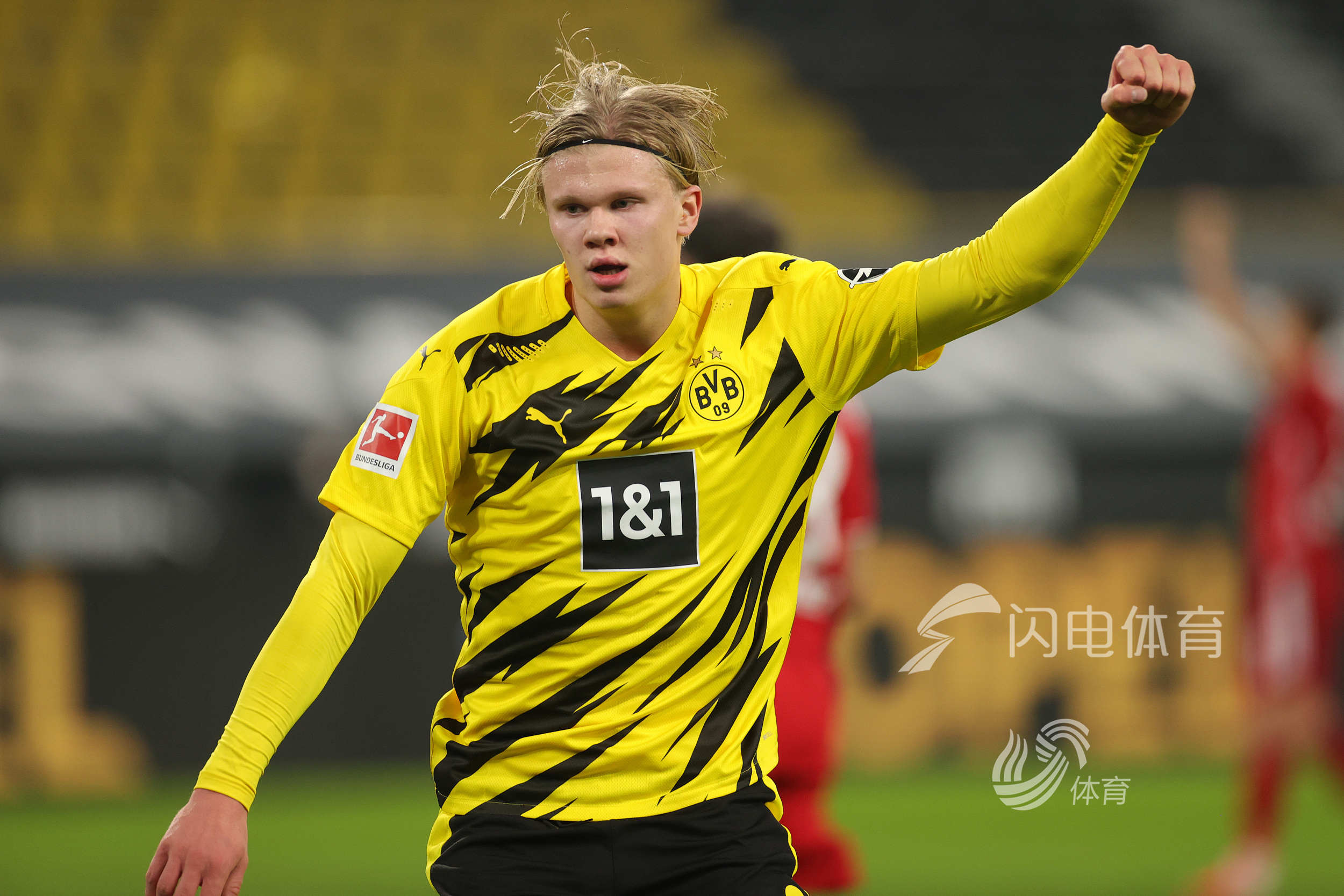 曼联第一季度总营收为1.403亿英镑，较去年同期有所下降