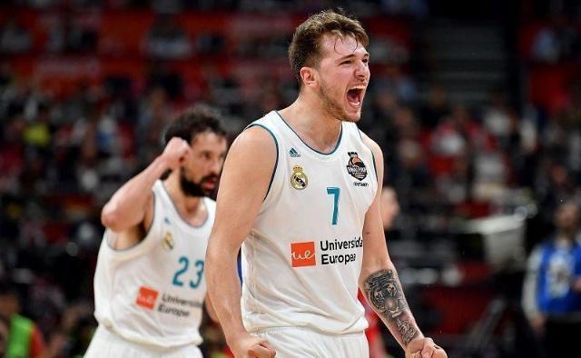 篮球篮网球队训练赛完成（篮网队训练赛圆满结束）